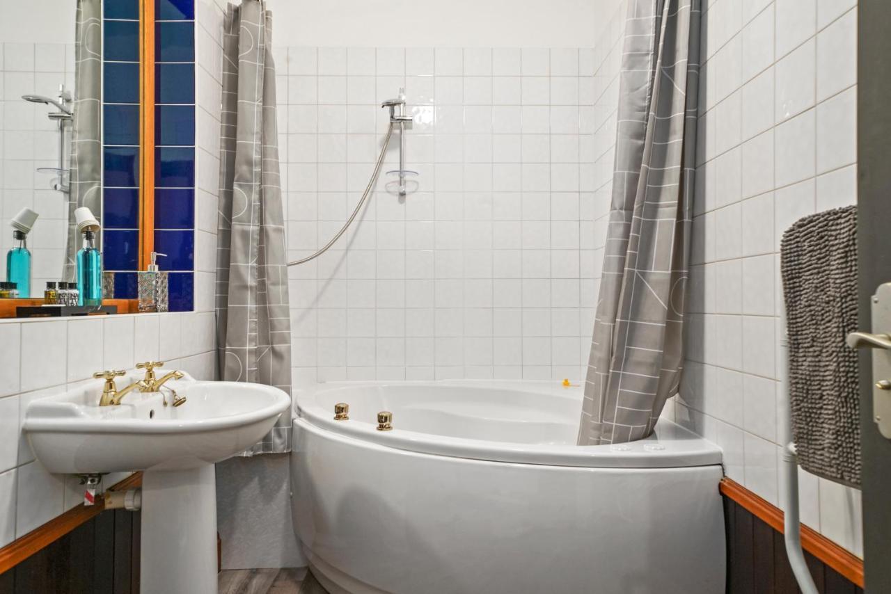 Maberly Lux - Grampian Lettings Ltd Apartment Абърдийн Екстериор снимка